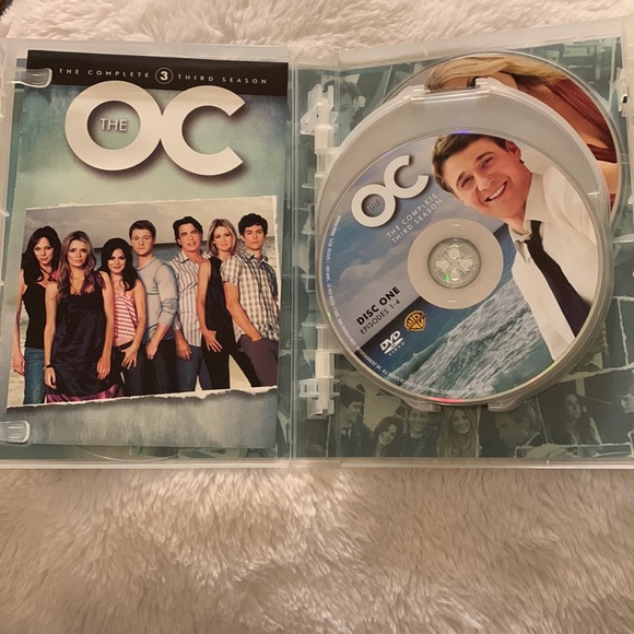 The OC season 3 & 4 - Picture 5 of 9
